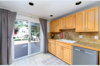 17 Bonnie View Dr, West Boylston, MA 01583 - Photo 3