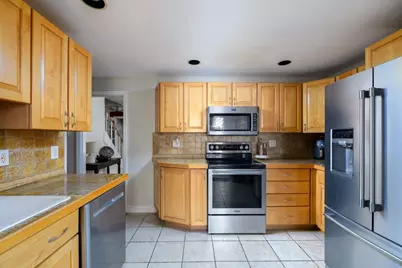 17 Bonnie View Dr, West Boylston, MA 01583 - Photo 5