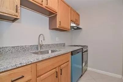 800 County St #6, Taunton, MA 02780 - Photo 11