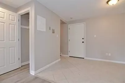 800 County St #6, Taunton, MA 02780 - Photo 9