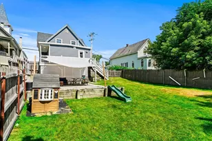 27 Meadowcroft St, Lowell, MA 01852 - Photo 39
