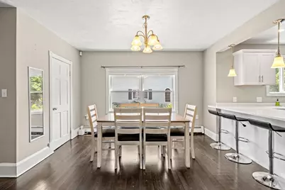 27 Meadowcroft St, Lowell, MA 01852 - Photo 9