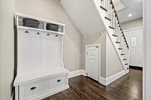 27 Meadowcroft St, Lowell, MA 01852 - Photo 23