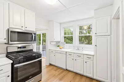 15 Woodbine Ter, Newton, MA 02466 - Photo 9