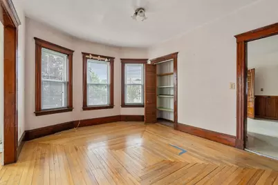 31 Lewis St, Medford, MA 02155 - Photo 15
