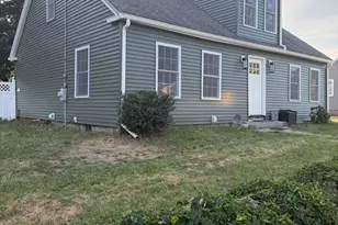 15 Quincy St, Brockton, MA 02302 - Photo 3