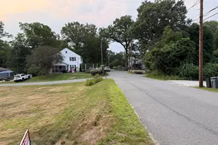 50 Towtaid St, Leicester, MA 01611 - Photo 5