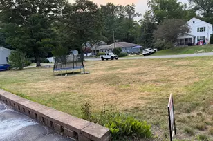 50 Towtaid St, Leicester, MA 01611 - Photo 3