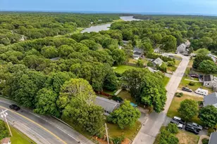 579 E Falmouth Hwy, Falmouth, MA 02536 - Photo 19