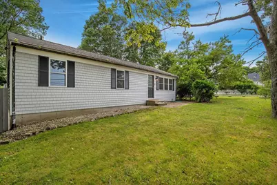579 E Falmouth Hwy, Falmouth, MA 02536 - Photo 1