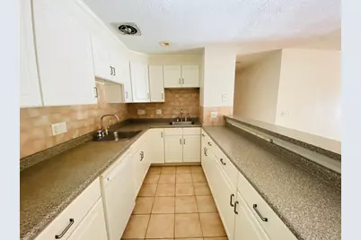 50 Green Street #209, Brookline, MA 02446 - Photo 3