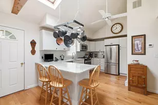 40 Cape Cod Ln, Barnstable, MA 02630 - Photo 3