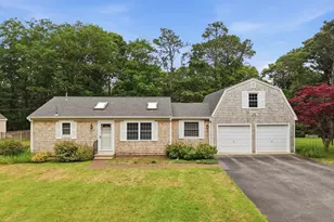40 Cape Cod Ln, Barnstable, MA 02630 - Photo 29