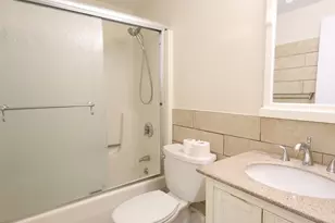 14 Heron St, Boston, MA 02132 - Photo 7