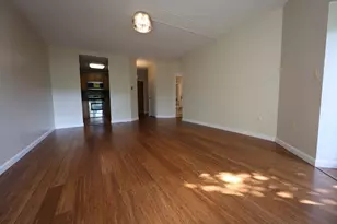 14 Heron St, Boston, MA 02132 - Photo 5