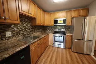 14 Heron St, Boston, MA 02132 - Photo 3
