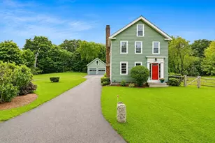 369 Village St, Medway, MA 02053 - Photo 3