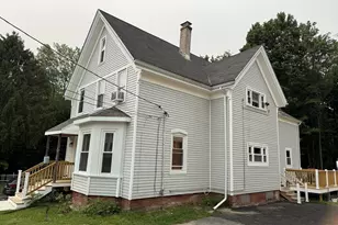 18 Marion St, Brockton, MA 02302 - Photo 3