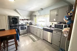 18 Marion St, Brockton, MA 02302 - Photo 25