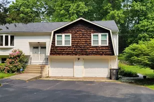 48 Badger Rd, Framingham, MA 01702 - Photo 1