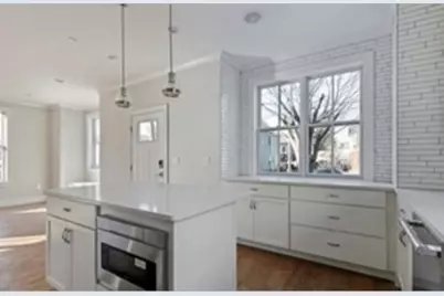 17 Porter St #1, Somerville, MA 02143 - Photo 5