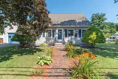 117 River St, Hudson, MA 01749 - Photo 1
