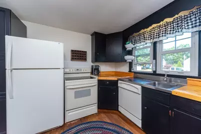 117 River St, Hudson, MA 01749 - Photo 13