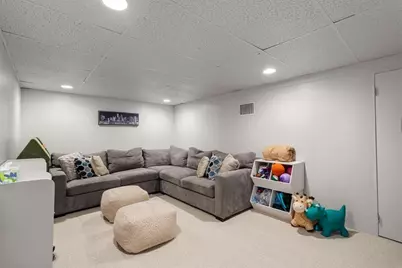 150 Woodbine Circle, Needham, MA 02494 - Photo 17
