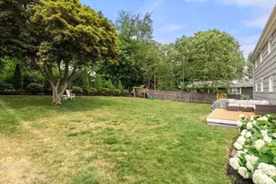 150 Woodbine Cir, Needham, MA 02494 - Photo 19