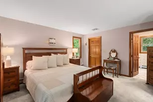 40 Clear Pond Rd, Lakeville, MA 02347 - Photo 15