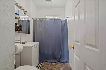 122 Dorchester St, Worcester, MA 01604 - Photo 39