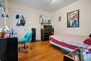 122 Dorchester St, Worcester, MA 01604 - Photo 13