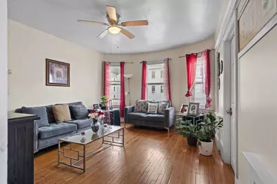122 Dorchester St, Worcester, MA 01604 - Photo 17