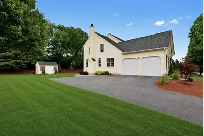 7 Whitehall Way, Bellingham, MA 02019 - Photo 3
