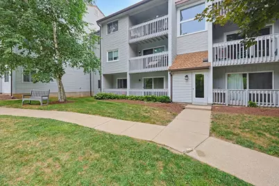 2403 Franklin Crossing Road #24-03, Franklin, MA 02038 - Photo 3