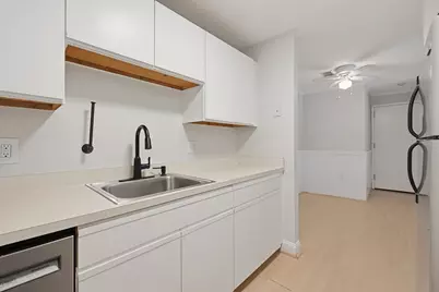 2403 Franklin Crossing Road #24-03, Franklin, MA 02038 - Photo 11