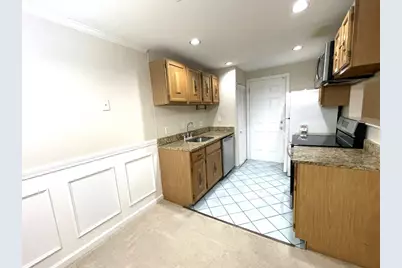 13 Walden Dr #5, Natick, MA 01760 - Photo 5