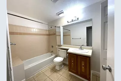 13 Walden Dr #5, Natick, MA 01760 - Photo 9