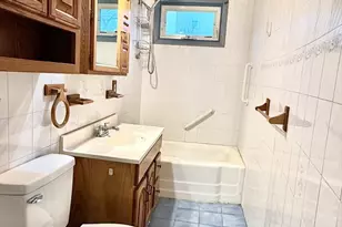 87 Hathaway St, New Bedford, MA 02746 - Photo 9