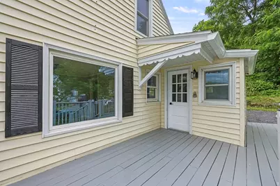 335 State St, North Adams, MA 01247 - Photo 5