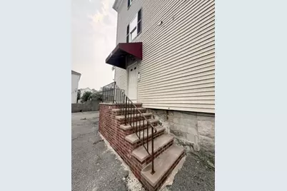 138 Fountain St. #2, Fall River, MA 02721 - Photo 15