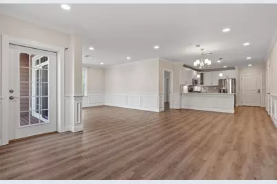 320 Middlesex Avenue #D107, Medford, MA 02155 - Photo 17