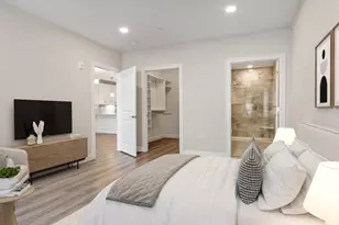 320 Middlesex Ave, Medford, MA 02155 - Photo 9