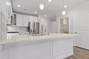 320 Middlesex Ave, Medford, MA 02155 - Photo 13