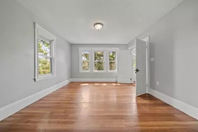 391 Poplar St, Boston, MA 02131 - Photo 13