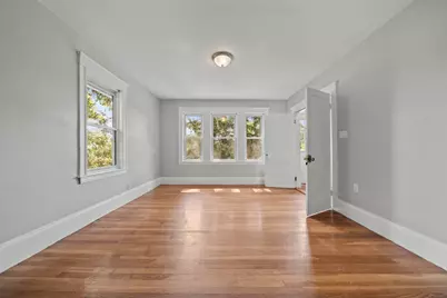 391 Poplar St, Boston, MA 02131 - Photo 13