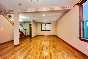 5 Kinney Ave, Burlington, MA 01803 - Photo 5