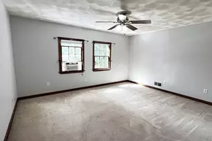 5 Kinney Ave, Burlington, MA 01803 - Photo 17