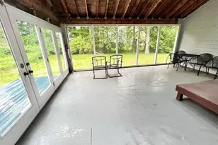 5 Kinney Ave, Burlington, MA 01803 - Photo 11