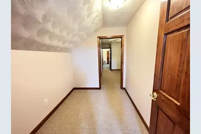 5 Kinney Ave, Burlington, MA 01803 - Photo 19
